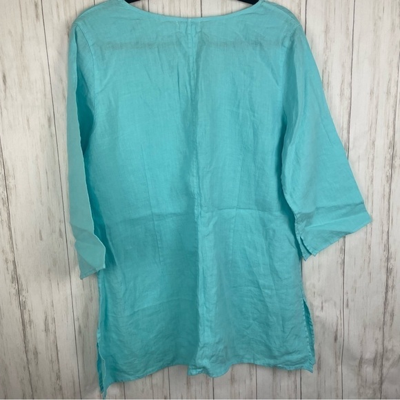 Soft Surroundings 100% linen blue button down Large - Picture 6 of 6